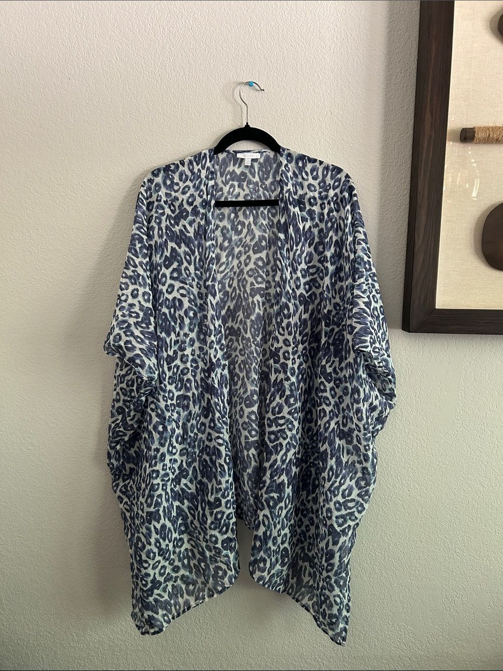Calme Blue Leopard Print open cardigan size M-L